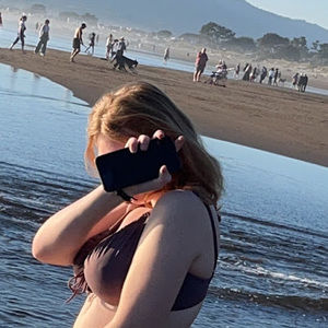 Meet your Posher, Josephine